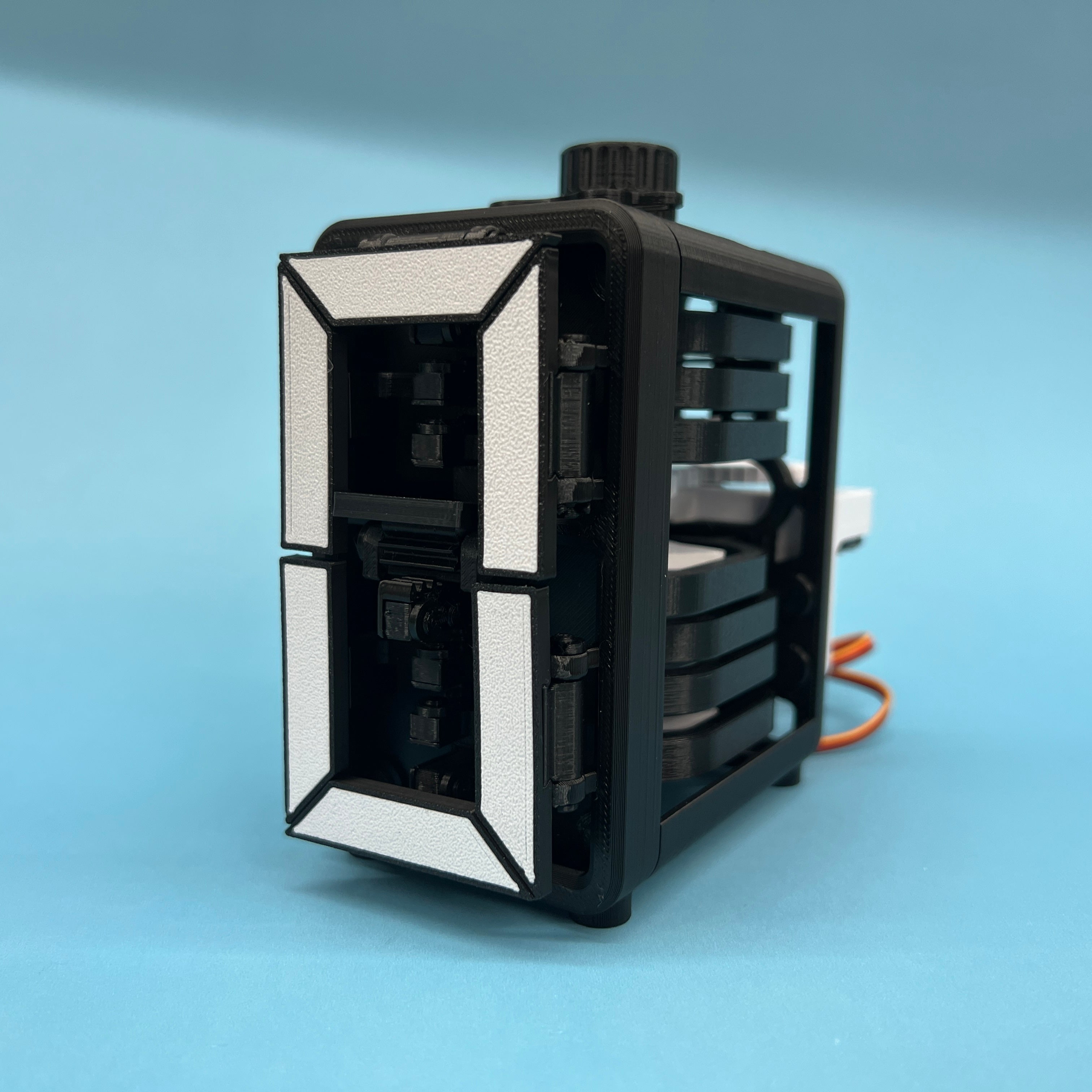 Engineezy The Rack Driven 7 Segment Display – Engineezy